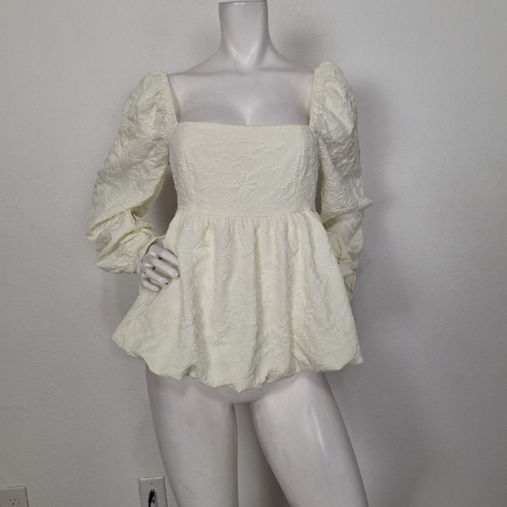 Altar’d State Beige Coquette Romantic Milkmaid Balloon Sleeve Peplum Top Size M